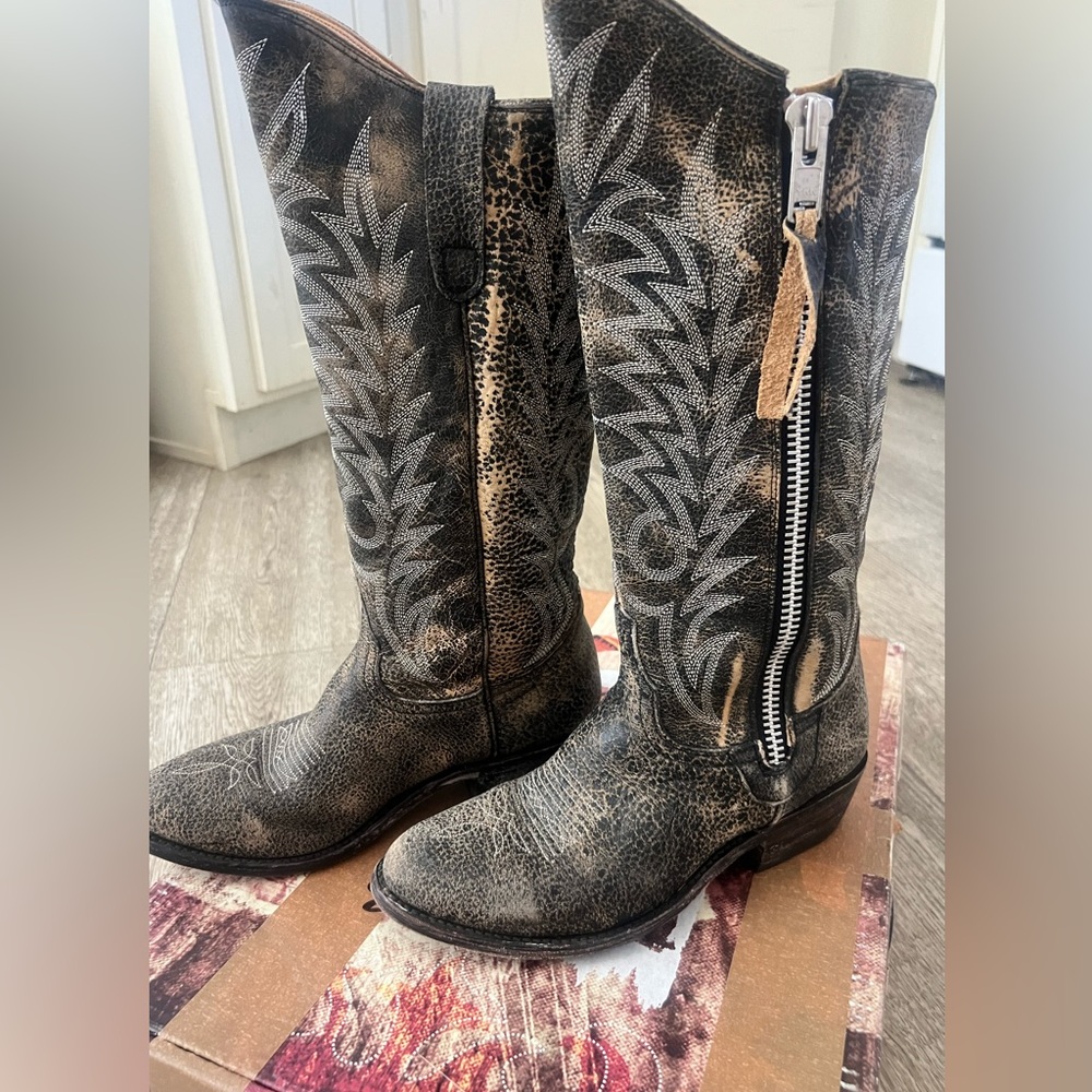 Womens old gringo boots size 7